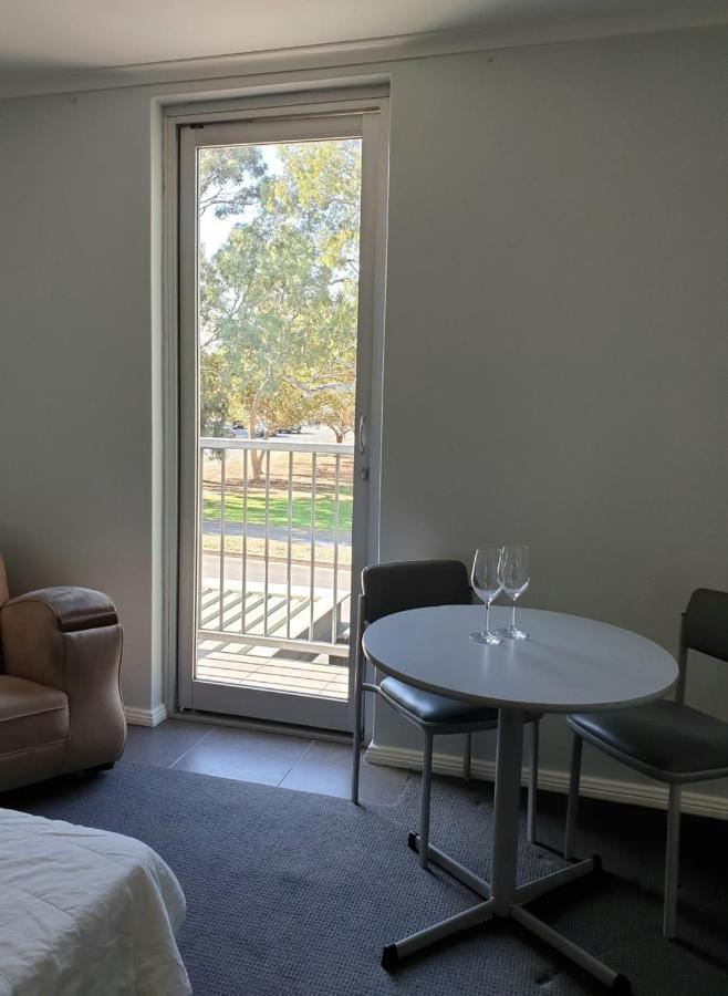Adelaide Pulteney Motel エクステリア 写真